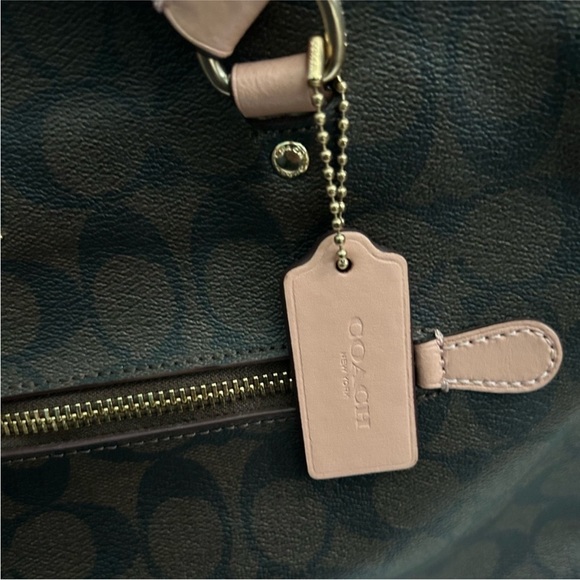 Coach Gallery tote in signature canvas
NWT brown with light pink - Picture 9 of 15